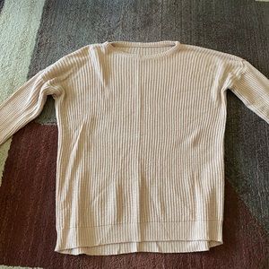 Brandy Melville sweater